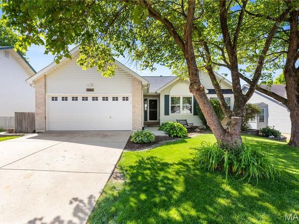 1284 Harvest Ridge Drive, St Charles, MO 63303