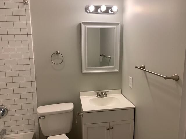 78 Columbus Street Photo 7