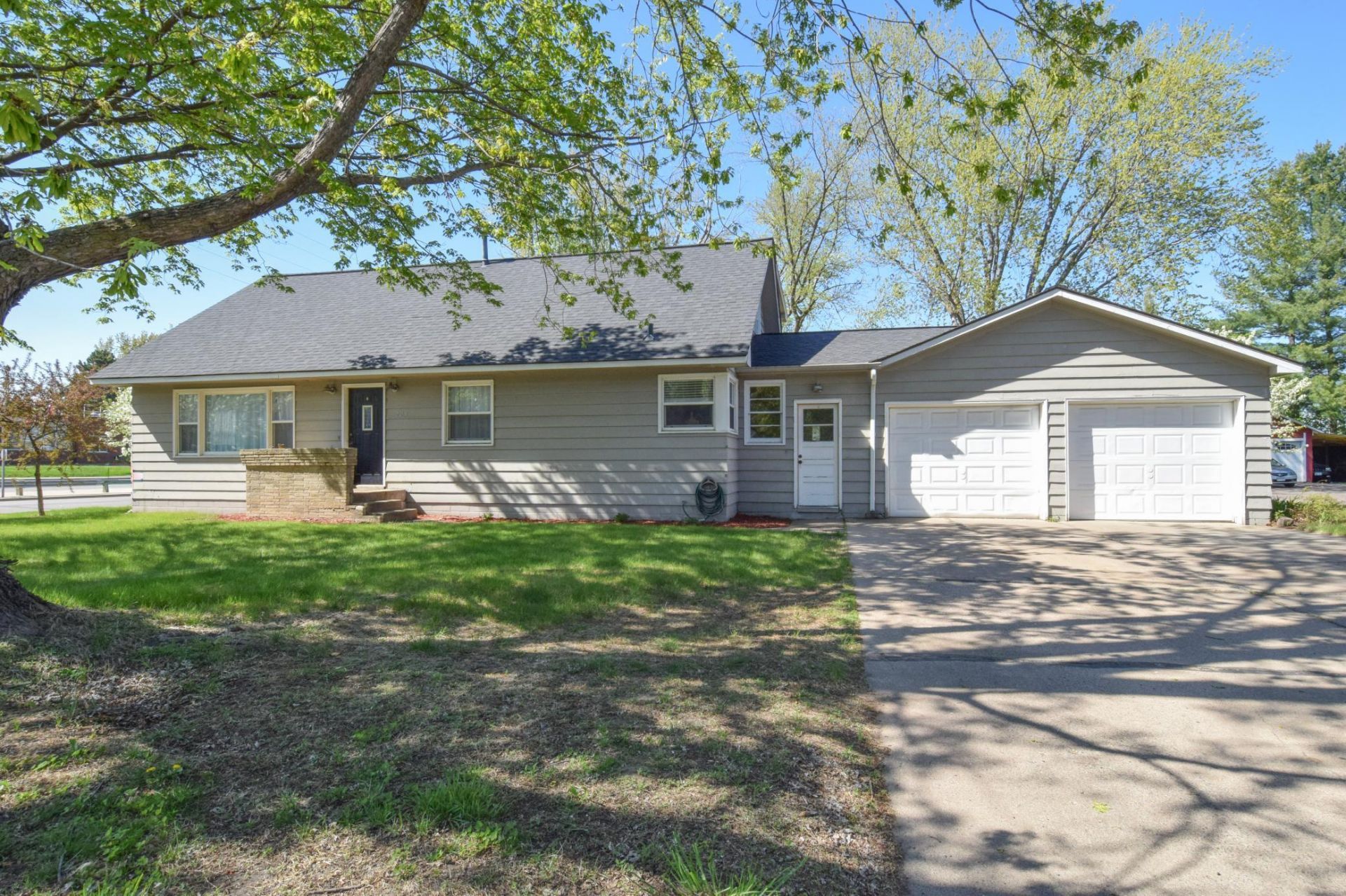 223 Heritage Boulevard NW, Isanti, MN 55040