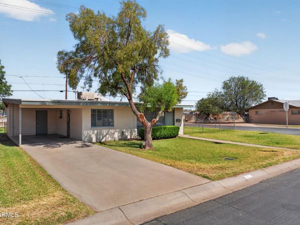 1613 S FARMER Avenue, Tempe, AZ 85281