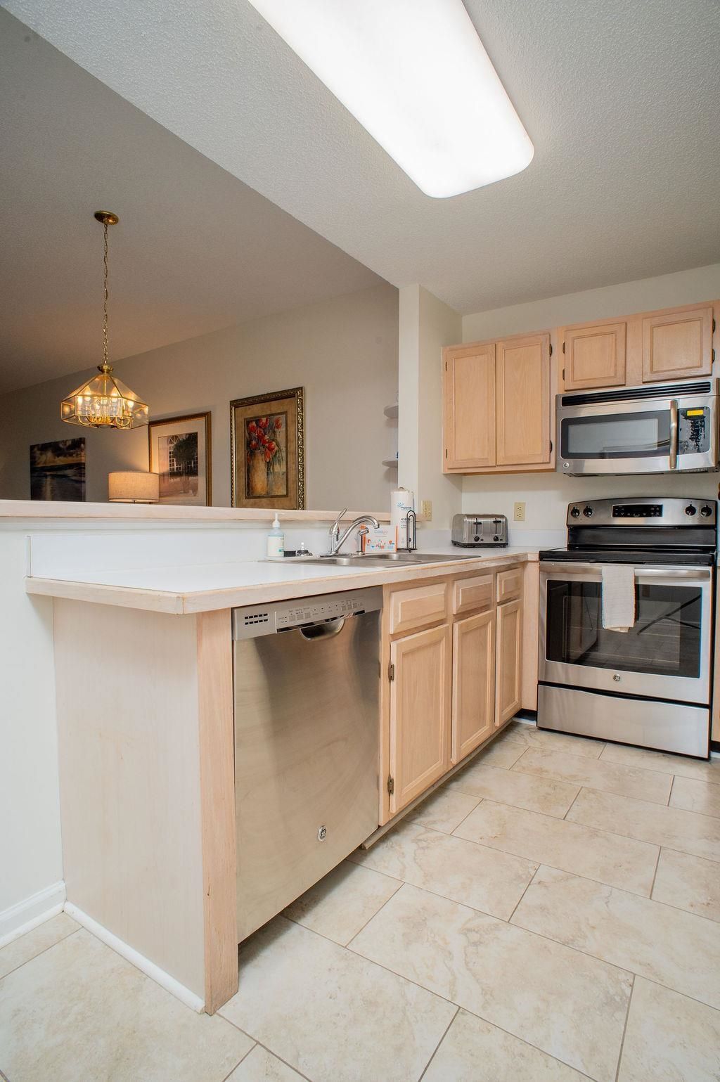 1221 Tidewater Dr. Photo 29
