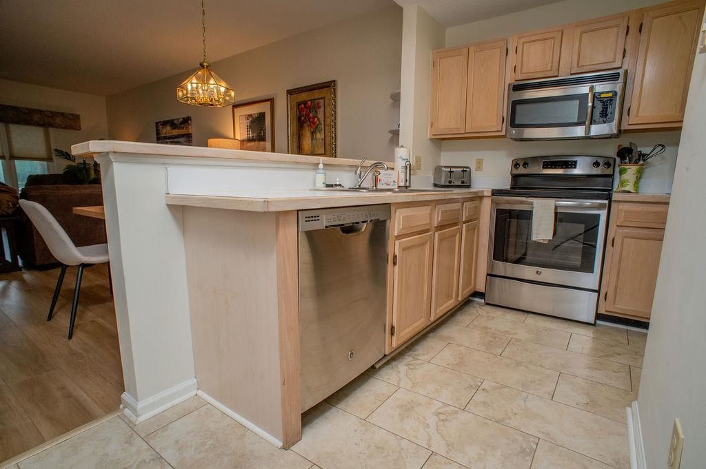 1221 Tidewater Dr. Photo 30