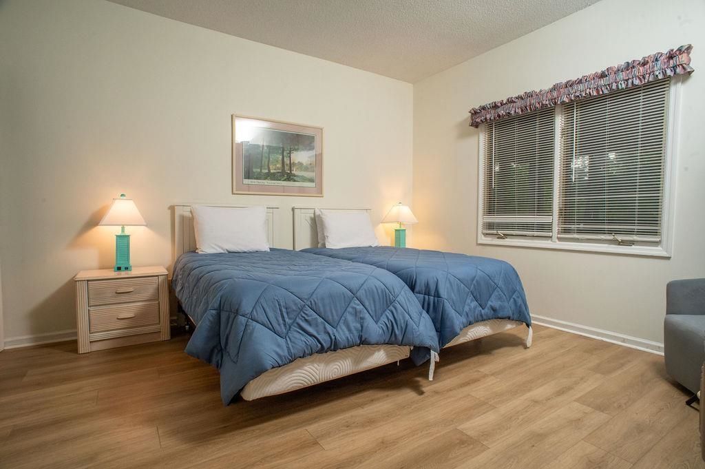 1221 Tidewater Dr. Photo 44