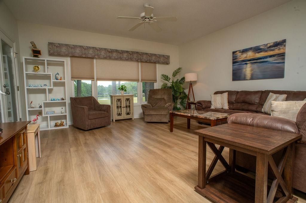 1221 Tidewater Dr. Photo 6
