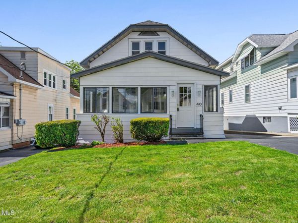40 Lawn Avenue, Albany, NY 12204