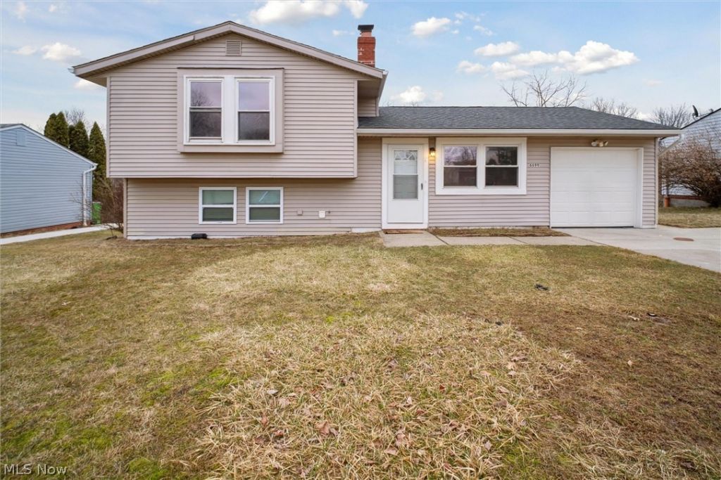 6699 Deer Court , Bedford Heights, OH 44146 Main Photo