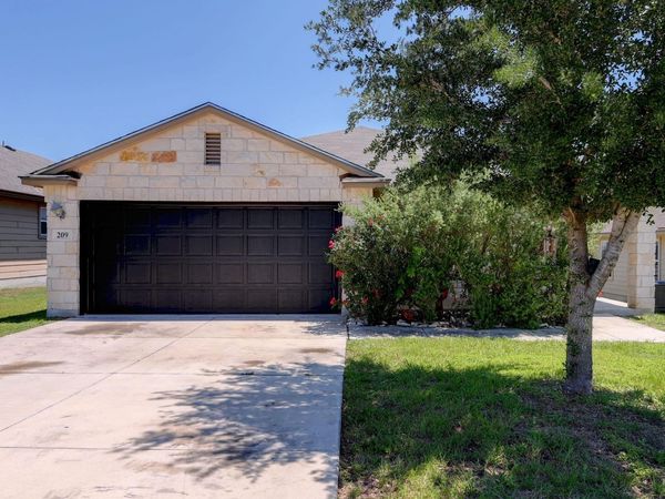 209 Hoya LN , San Marcos, TX 78666