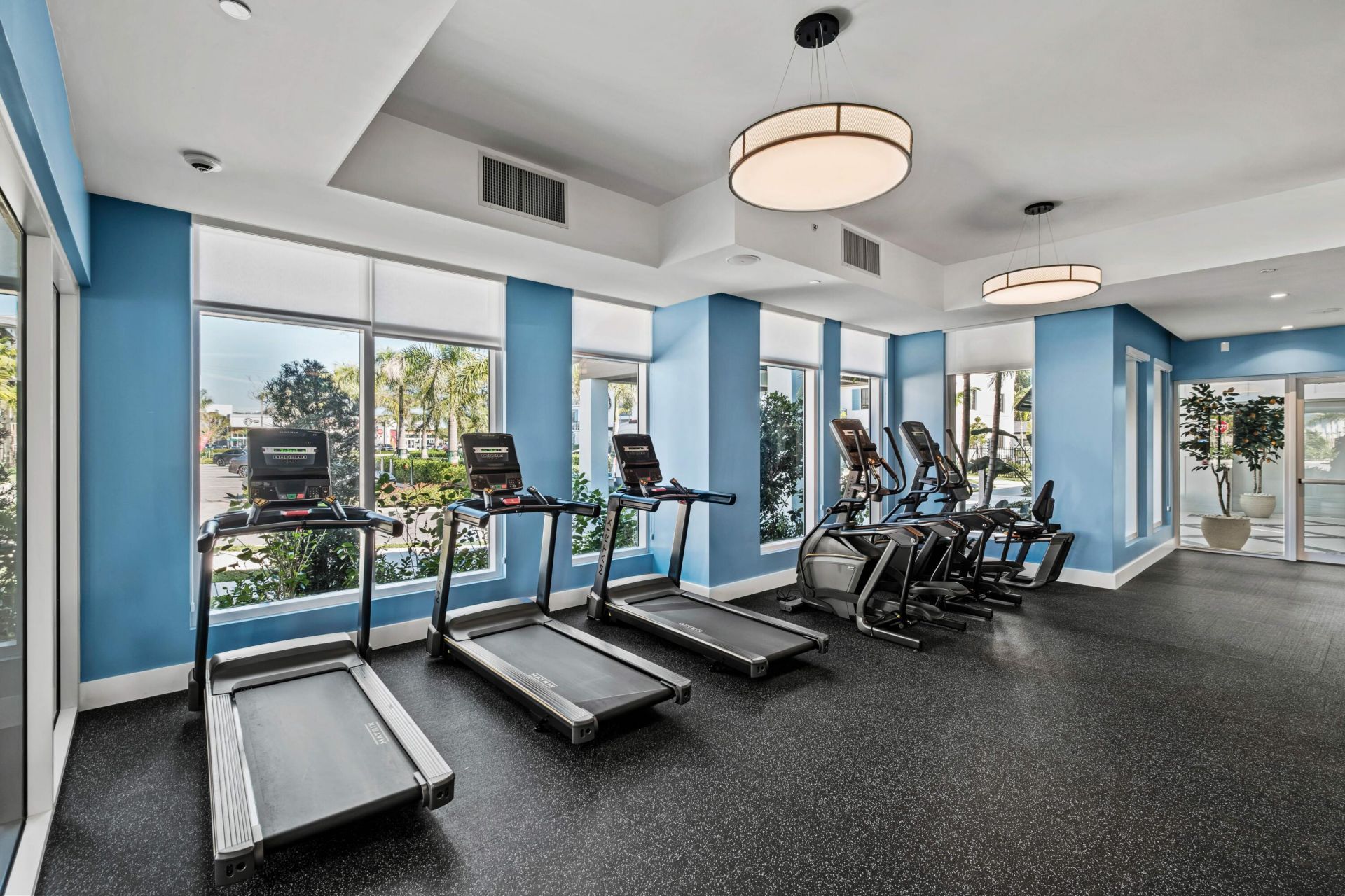 2000 Stirling Road, Unit 14-103, Hollywood, FL 33020 Photo
