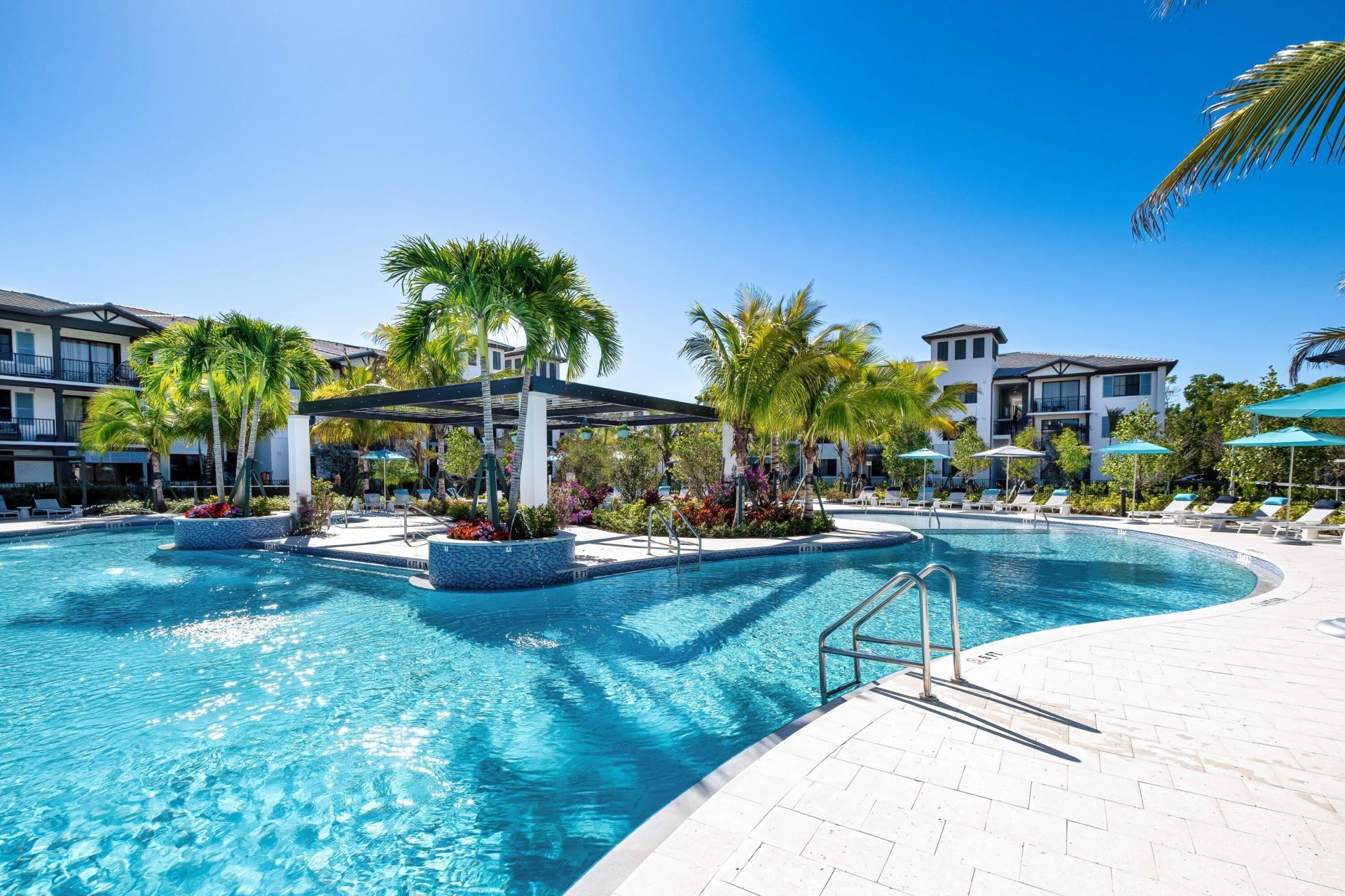 2000 Stirling Road, Unit 14-103, Hollywood, FL 33020 Photo