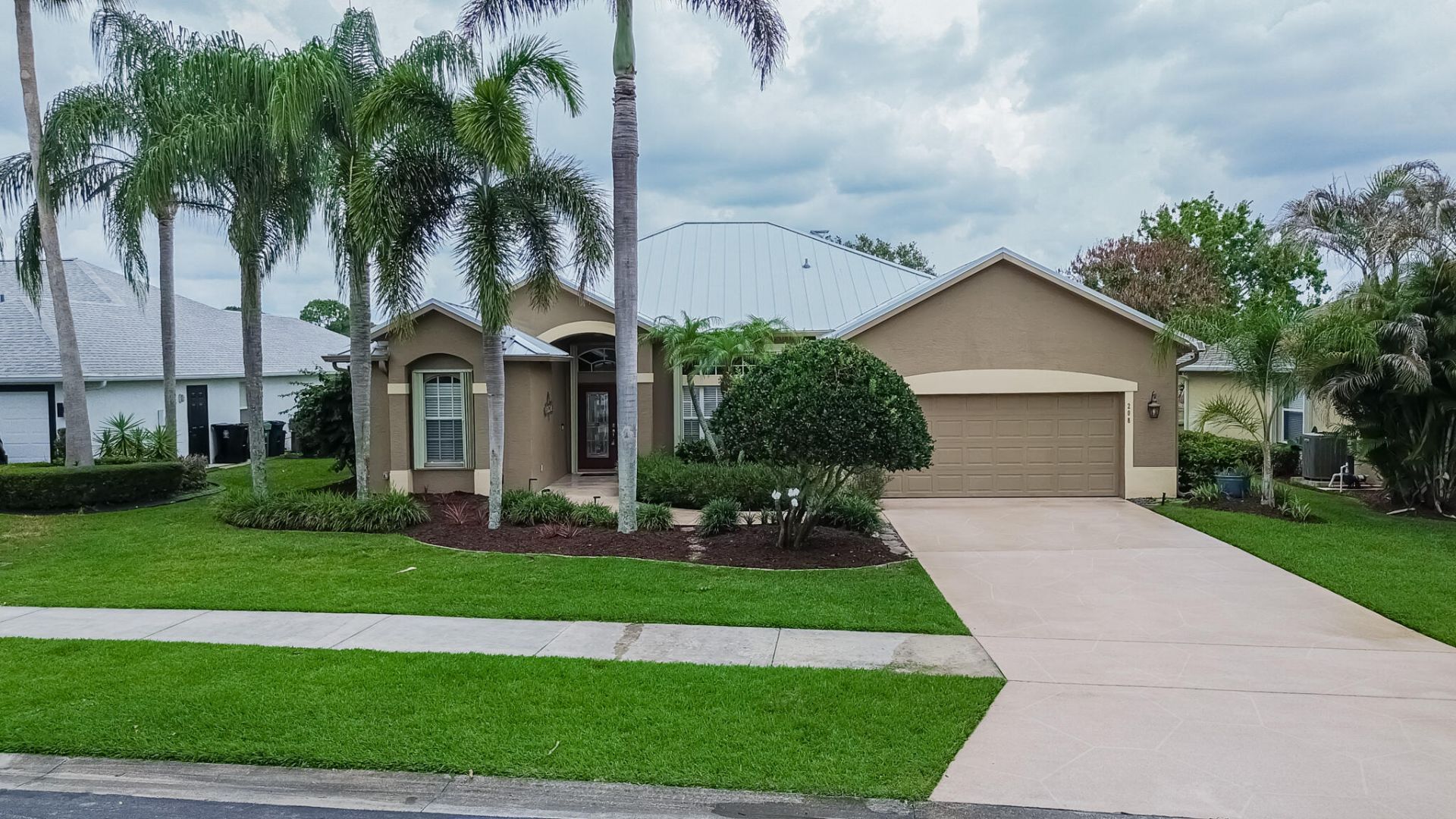 208 SW Whitewood Drive, Port Saint Lucie, FL 34953 Photo