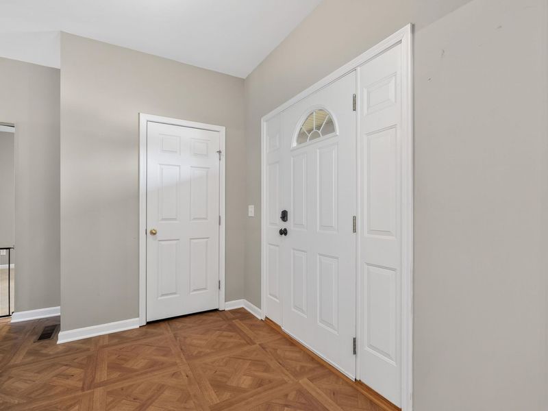 9270 Hardwicke Lane, Florence, KY 41042 Photo 4