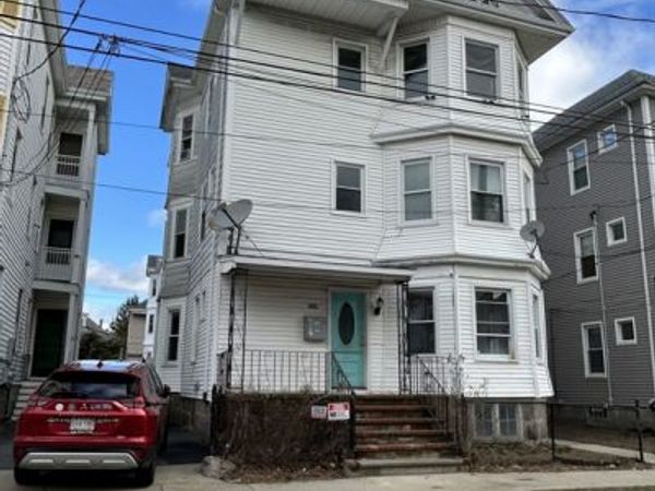 345 Earle Street, Unit 2, New Bedford, MA 02746
