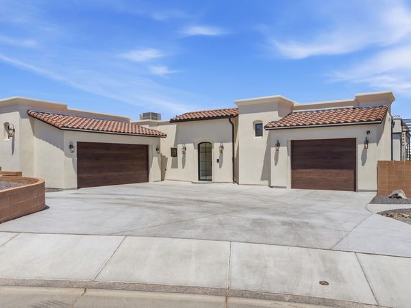 5505 Valiente Road NW, Albuquerque, NM 87120