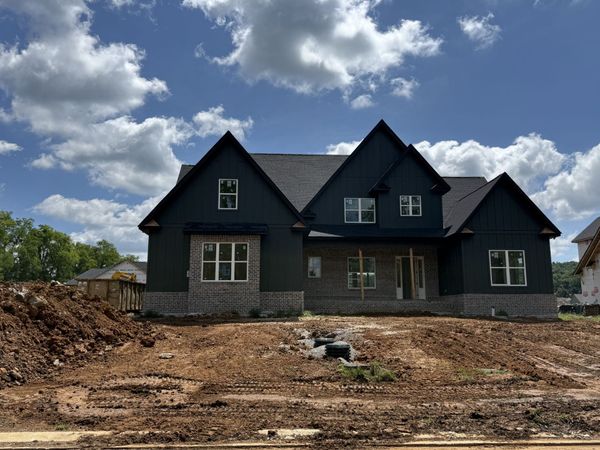 2712 Canton Dr, Murfreesboro, TN 37129