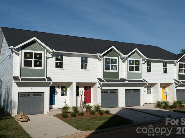 32 Brice Street, Unit 16, Asheville, NC 28806