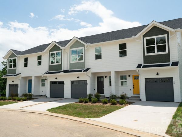 32 Brice Street, Unit 16, Asheville, NC 28806