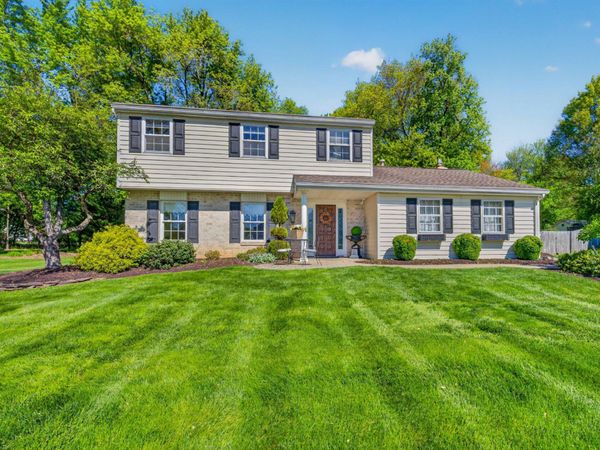 556 GRAPEVINE DRIVE, HATFIELD, PA 19440
