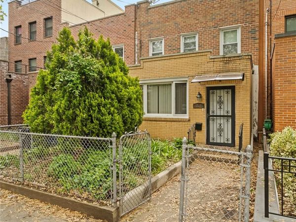 2325 24th Street , Astoria, NY 11105