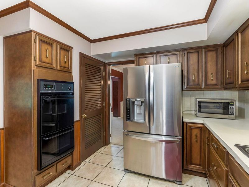 661 Swansea Road , Newark, OH 43055 Photo 14