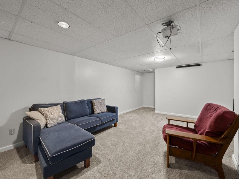 328 Meadows Boulevard, Pickerington, OH 43147 Photo 32