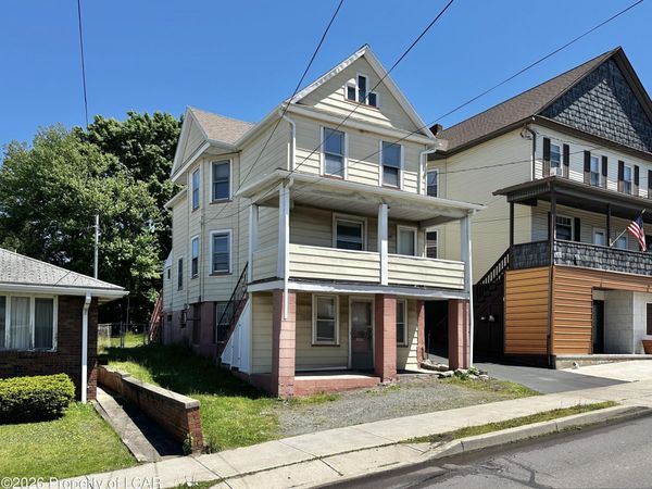 112 W Carey Street, Plains, PA 18705