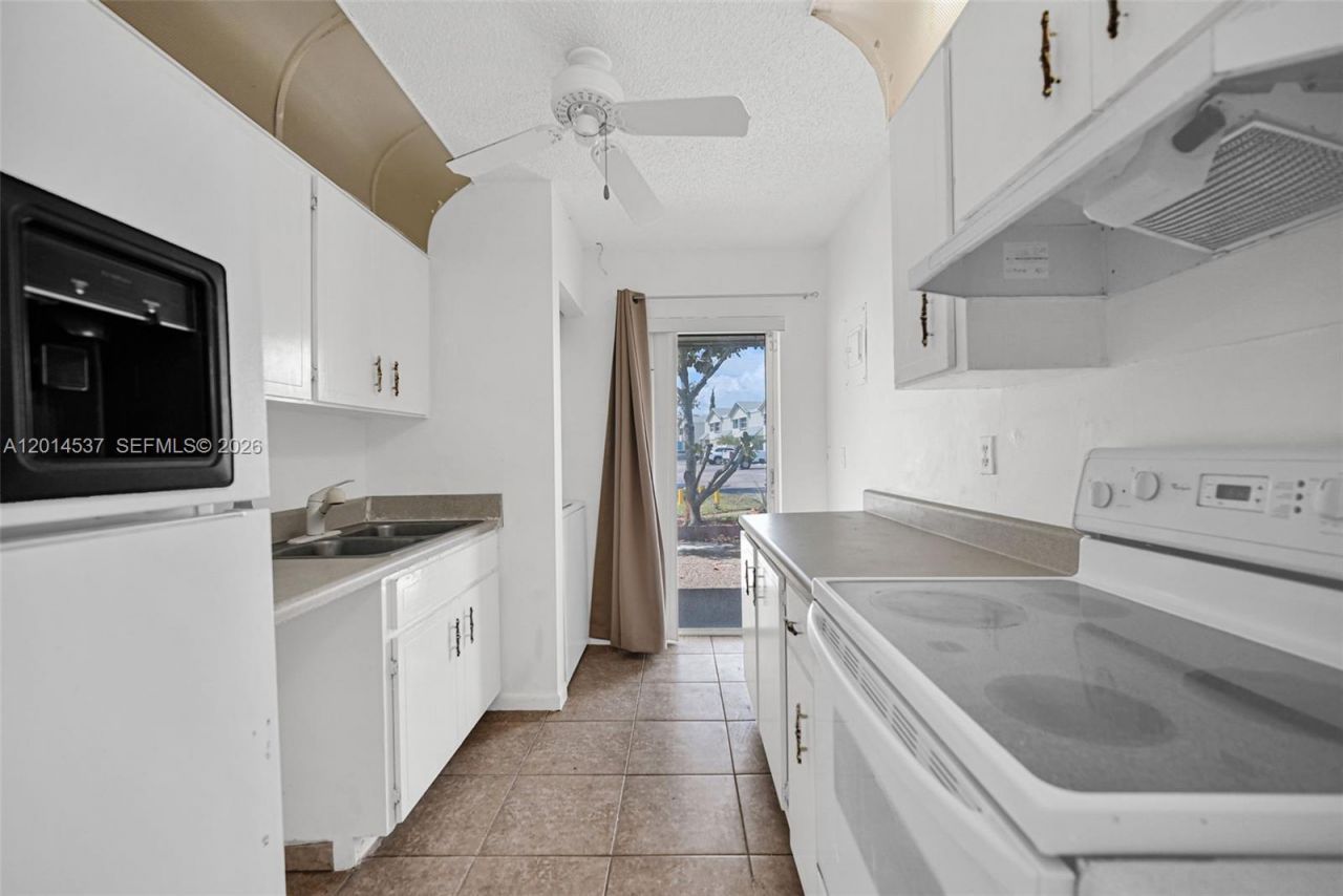 3001 NW 4th Ter , Unit 151, Pompano Beach, FL 33064 Photo