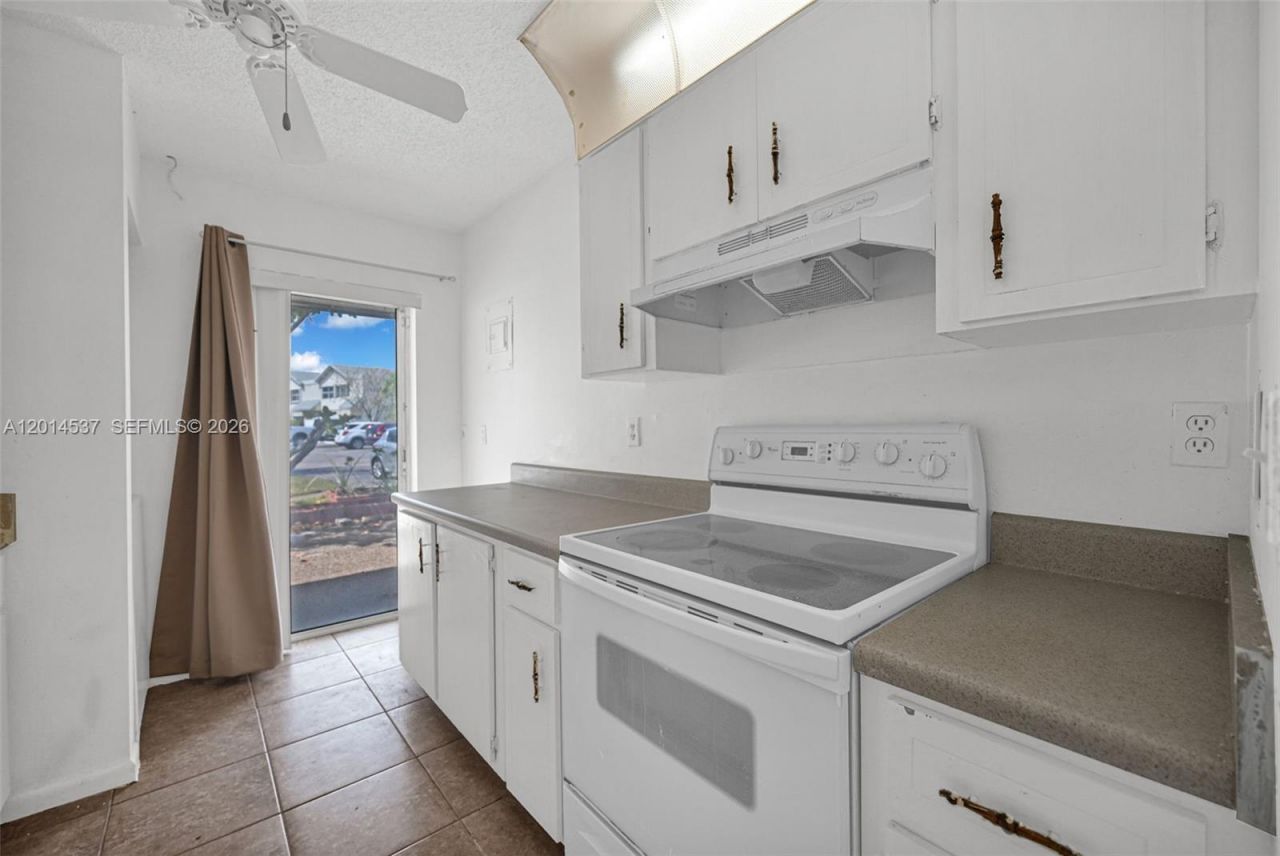 3001 NW 4th Ter , Unit 151, Pompano Beach, FL 33064 Photo