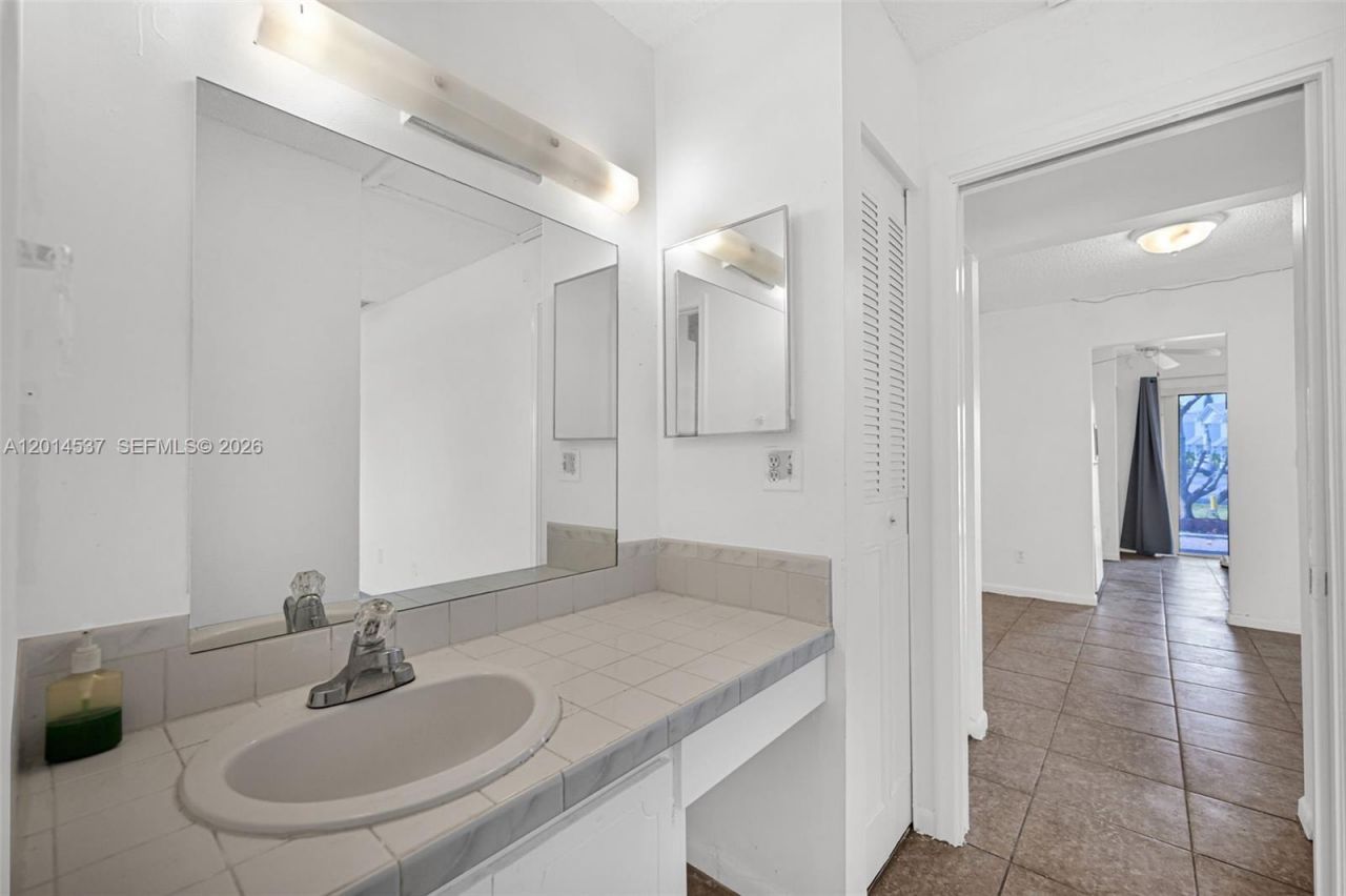 3001 NW 4th Ter , Unit 151, Pompano Beach, FL 33064 Photo