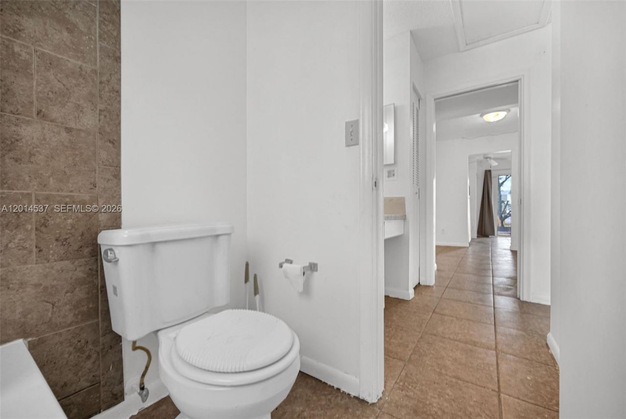 3001 NW 4th Ter , Unit 151, Pompano Beach, FL 33064 Photo