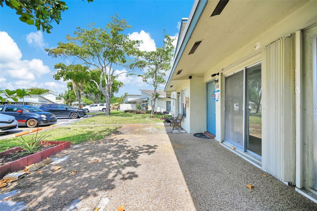 3001 NW 4th Ter , Unit 151, Pompano Beach, FL 33064 Photo