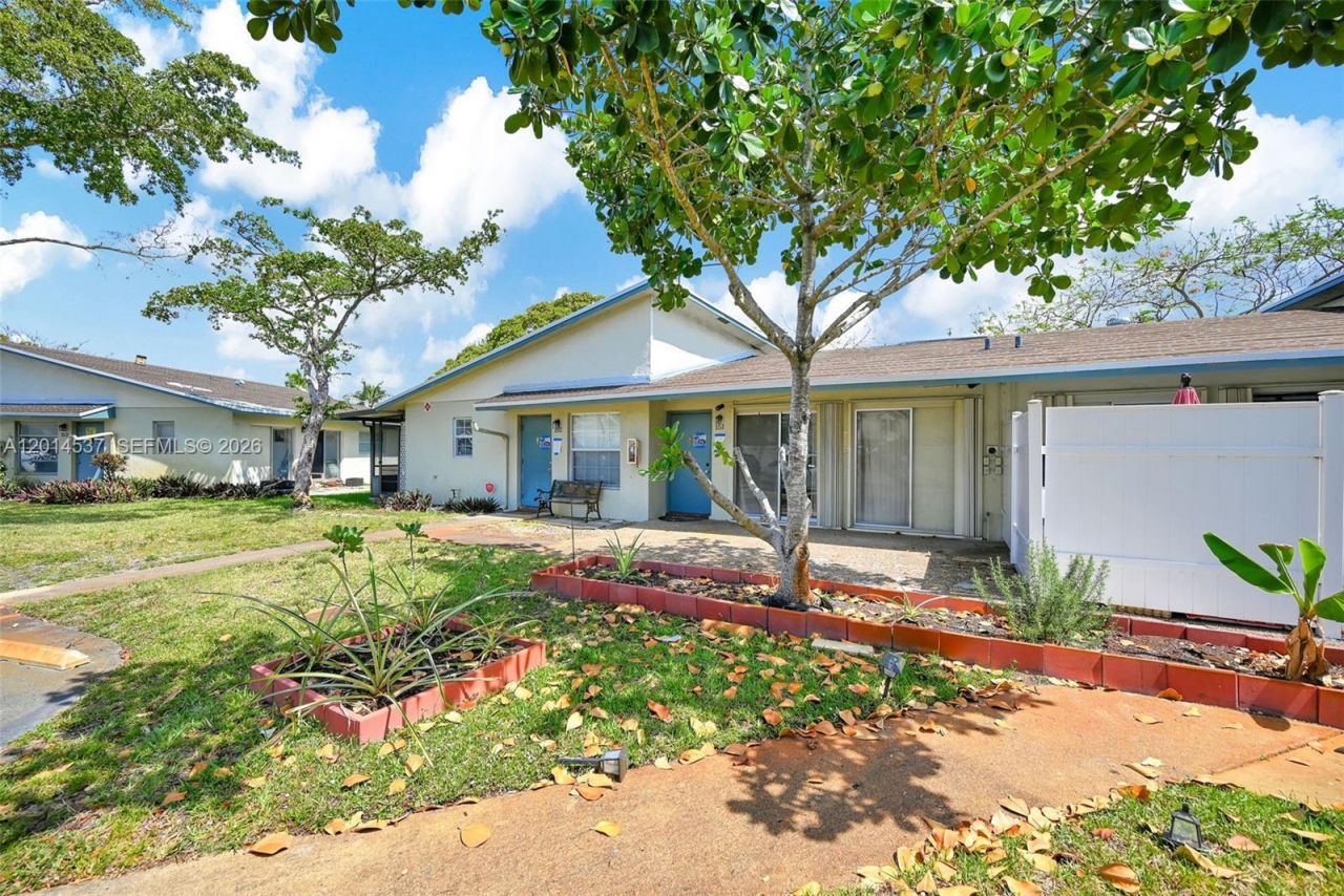 3001 NW 4th Ter , Unit 151, Pompano Beach, FL 33064 Photo