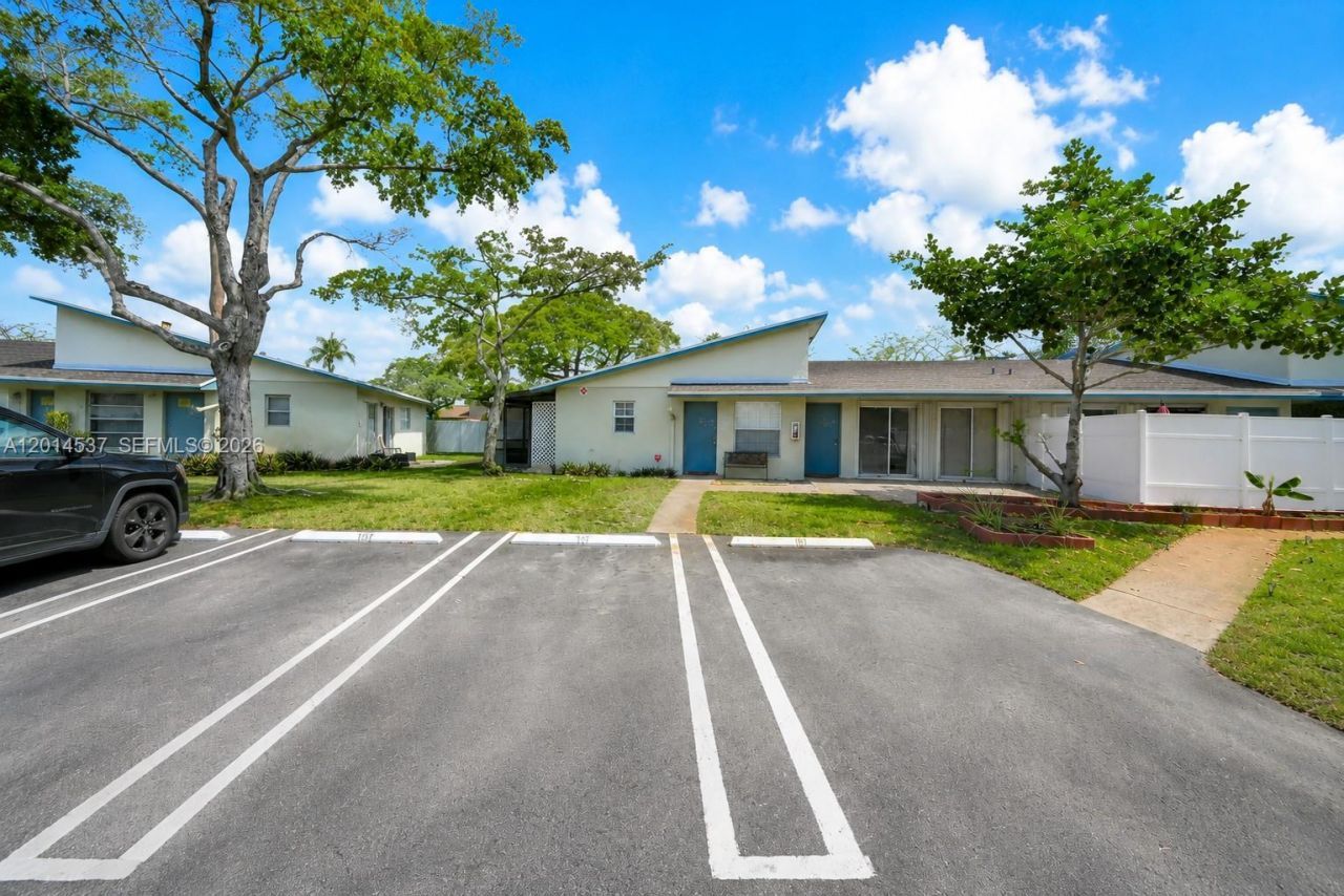 3001 NW 4th Ter, Unit 151, Pompano Beach, FL 33064 Photo