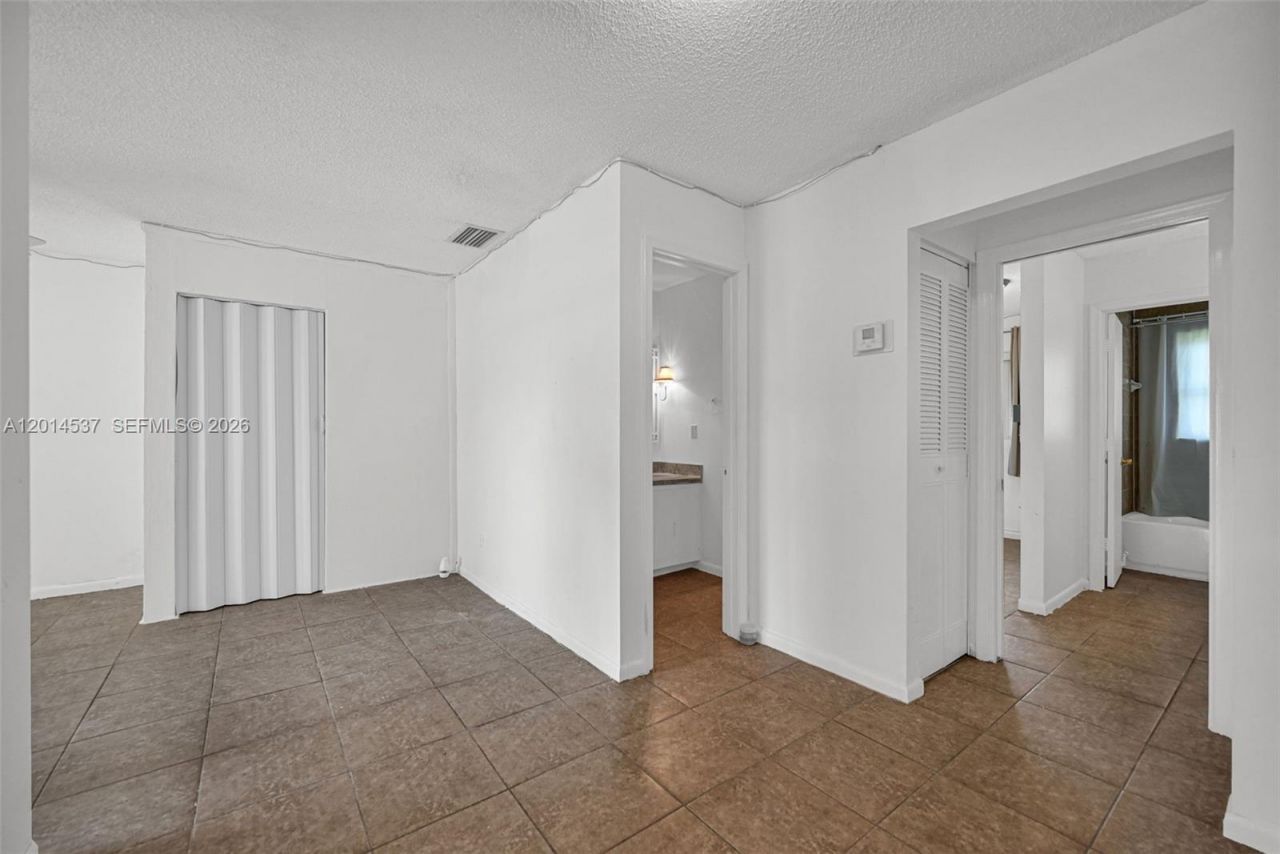 3001 NW 4th Ter , Unit 151, Pompano Beach, FL 33064 Photo