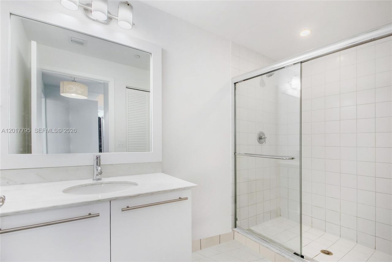 888 Biscayne Blvd, Unit 2705, Miami, FL 33132 Photo