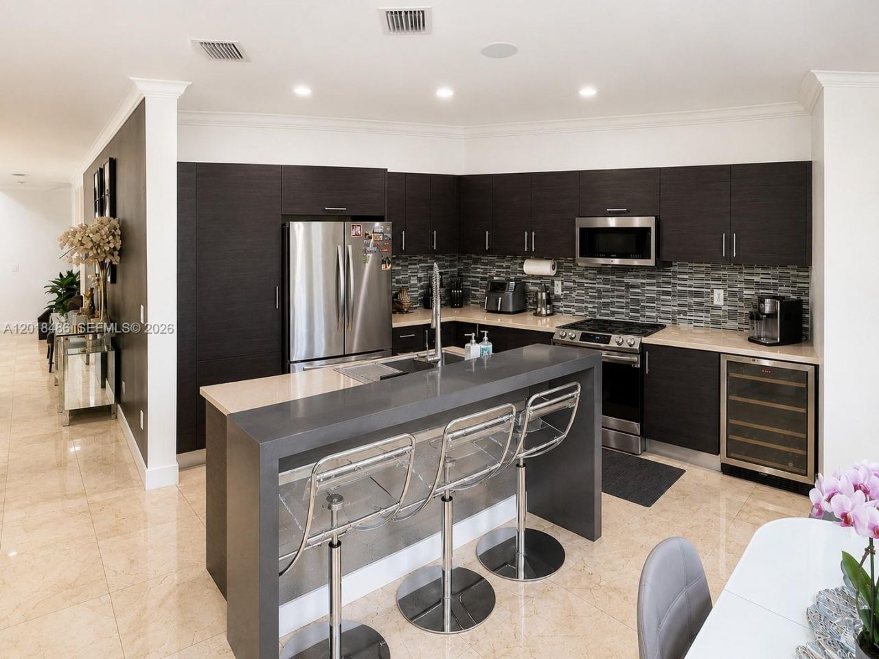 6950 NW 106th Ave , Doral, FL 33178 Photo