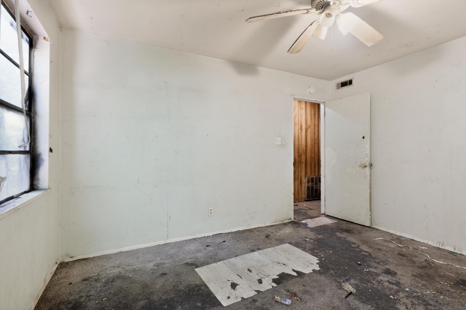753 Vincent Avenue Photo 8