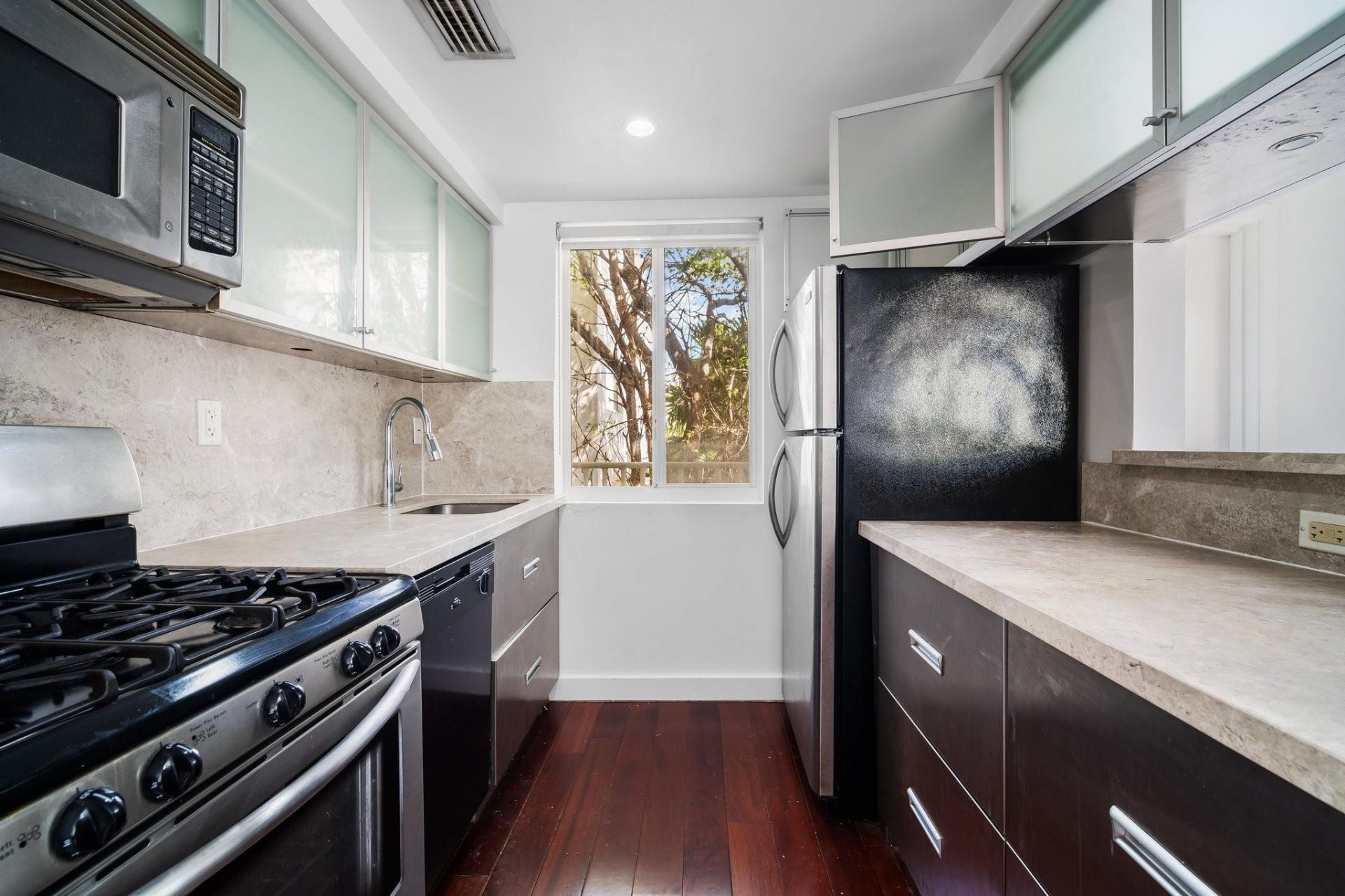741 6th Street, Unit 204-w, Miami Beach, FL 33139 Photo