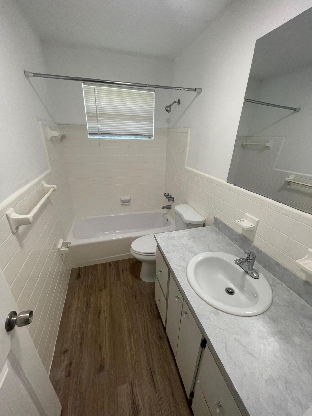 400 SE 9th Court, Unit Apt 9, Hallandale Beach, FL 33009 Photo