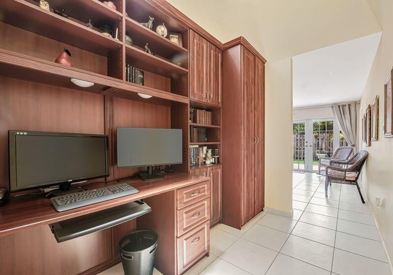 4957 SW 94th Terrace, Cooper City, FL 33328 Photo