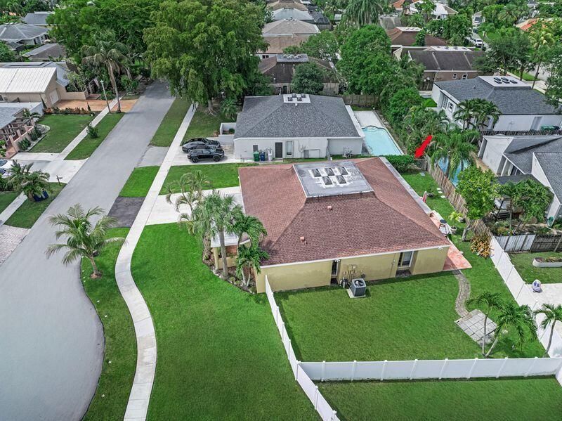 4957 SW 94th Terrace, Cooper City, FL 33328 Photo