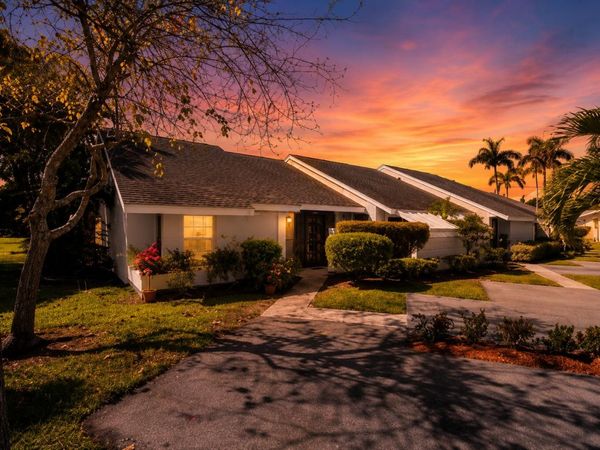10776 Waterberry Drive, Boca Raton, FL 33498