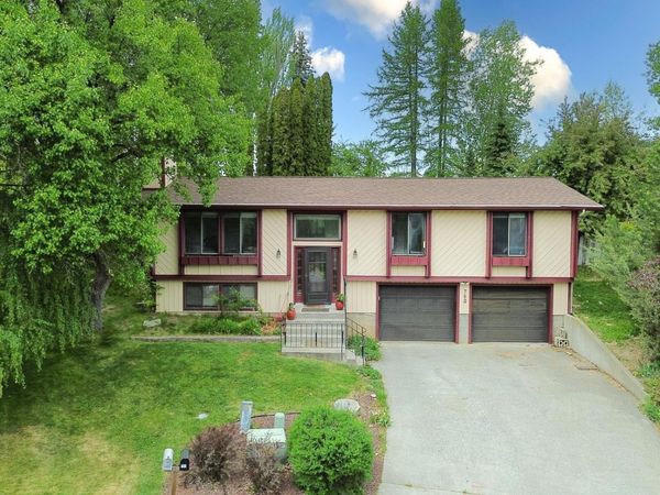 760 SE Greenhill Ct, Pullman, WA 99163