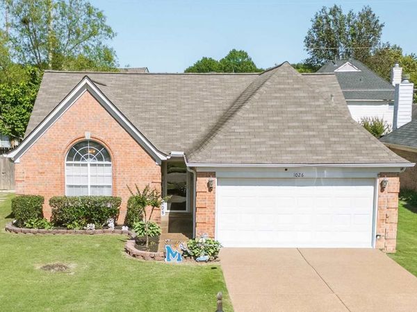 1026 JESSICA  LAUREN DR, Cordova, TN 38018