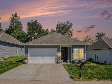 7728 NW 124th Street, Kansas City, MO 64163
