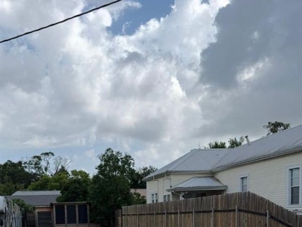 609 RUPP Street, Gretna, LA 70053