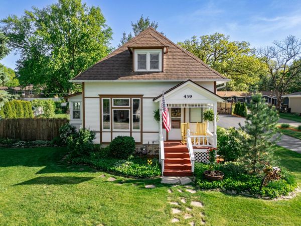 439 W Grant Highway , Marengo, IL 60152