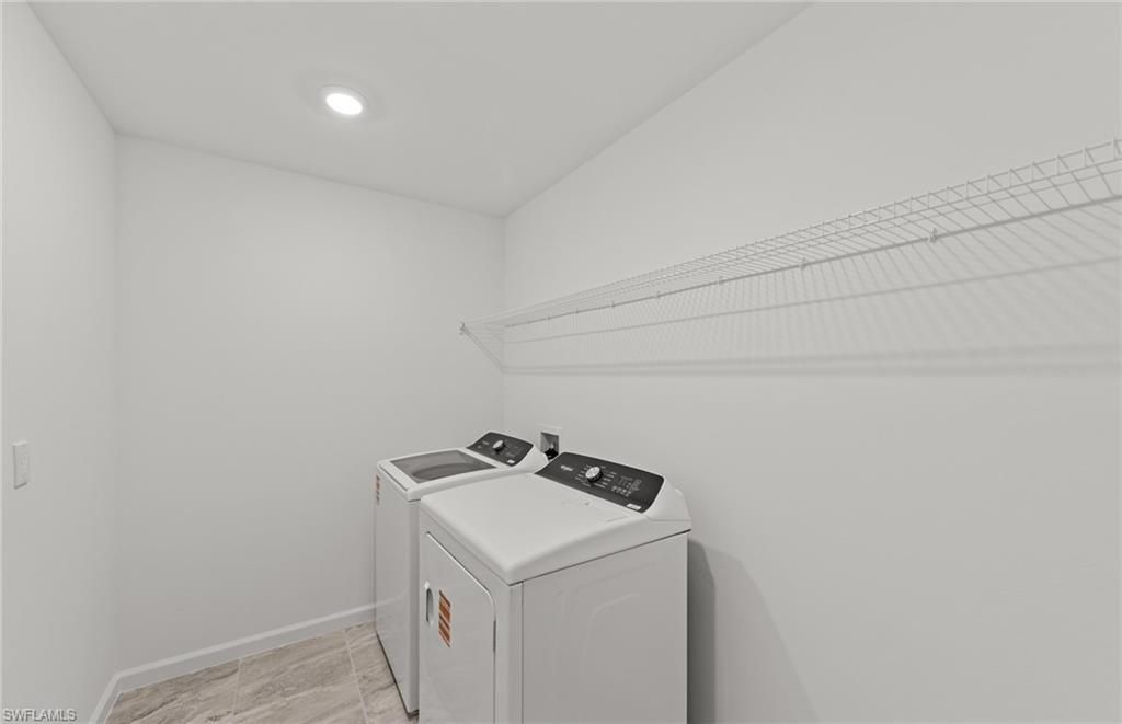 616 Oasis Lake Pl, Lehigh Acres, FL 33936 Photo