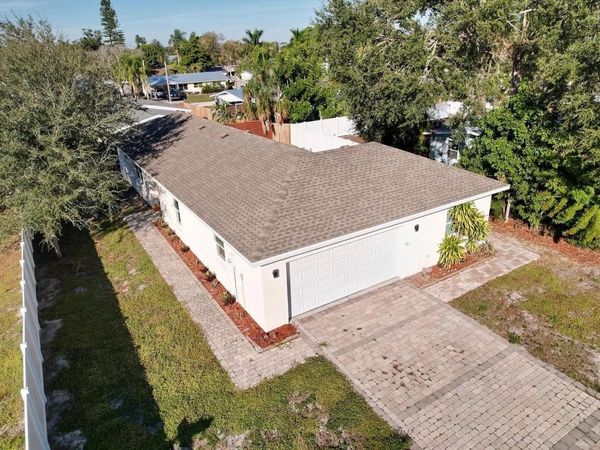 2011 OUTER DRIVE , Unit 1, SARASOTA, FL 34231