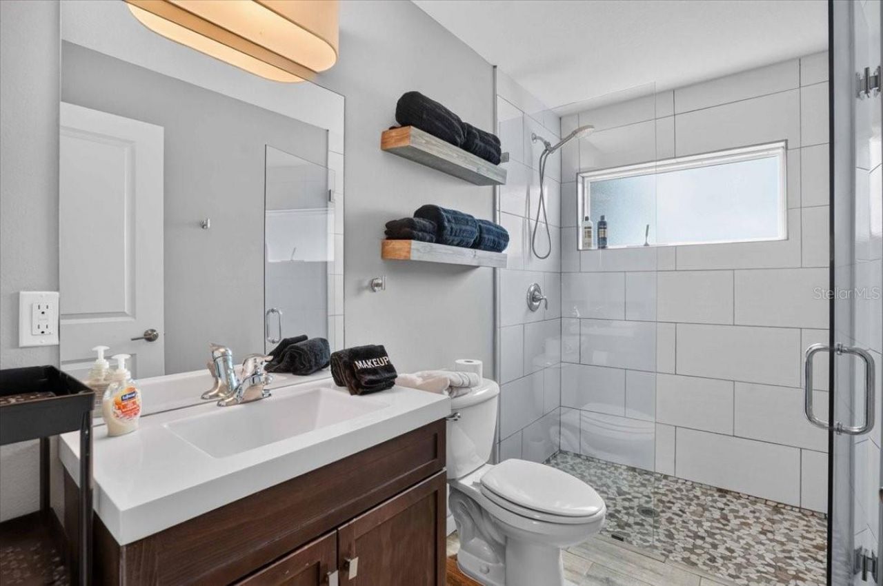 2011 Outer Drive, Unit 1, Sarasota, FL 34231 Photo
