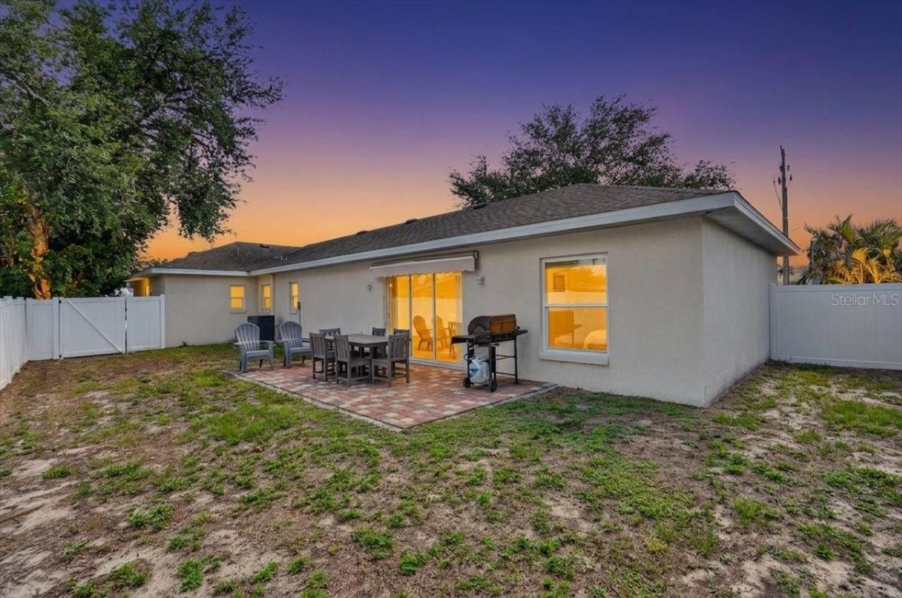 2011 Outer Drive, Unit 1, Sarasota, FL 34231 Photo
